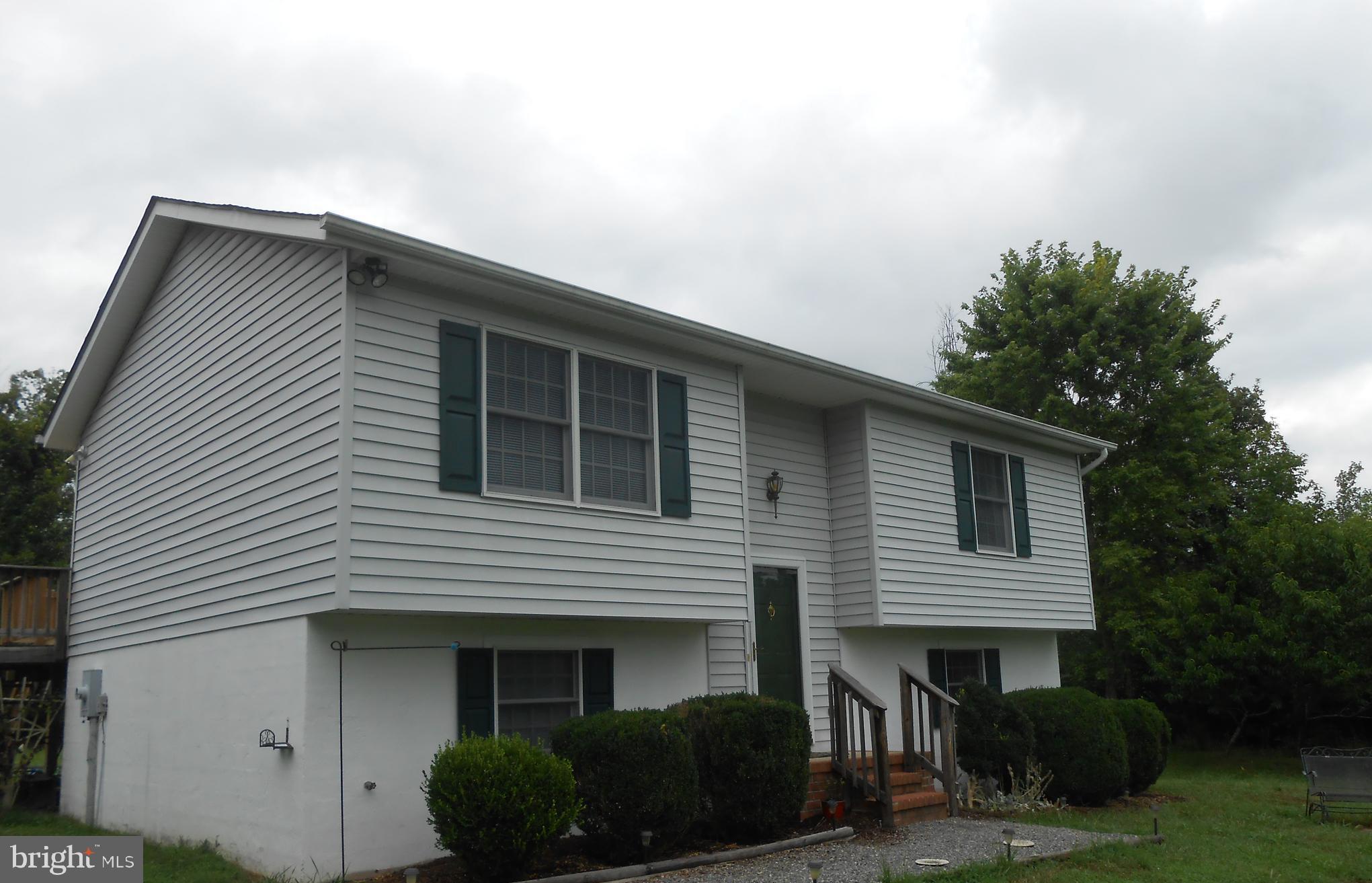 5334 Dickerson Road Partlow, VA 22534 - Photo 3 of 41 3 Bedrooms - 2 Full Baths