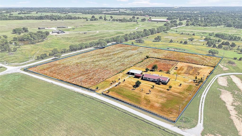 12085 Keys Road Marietta, OK 73448 - Photo 6 of 40 a view of a lake view