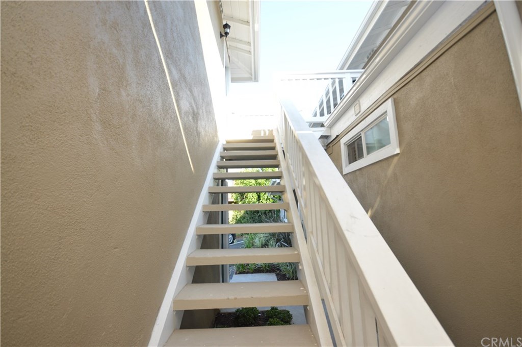 121 Lisa Lane Costa Mesa, CA 92627 - Photo 27 of 28