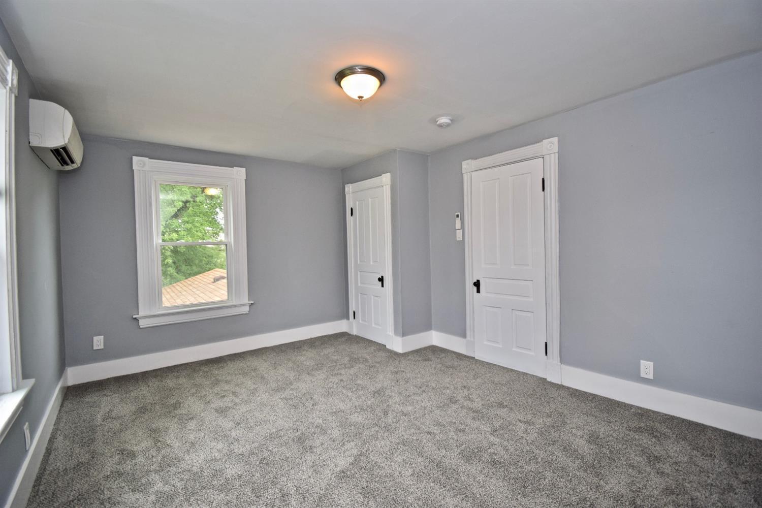1047 Asbury Road Cincinnati, OH 45255 - Photo 28 of 37 Gallery Image 28