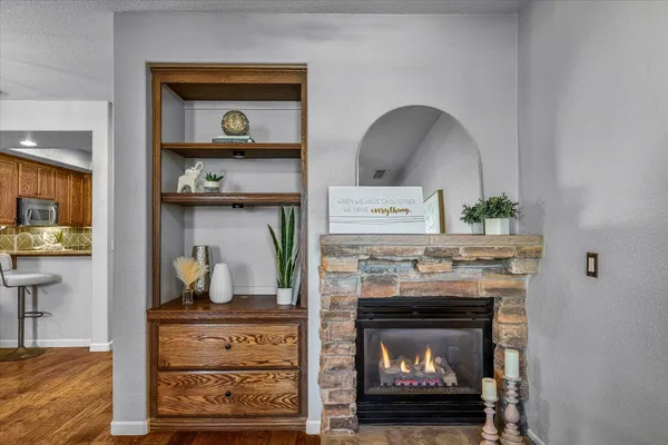 $399,900 | 575 Wild Stallion Drive, Unit 15, Oakdale, CA 95361