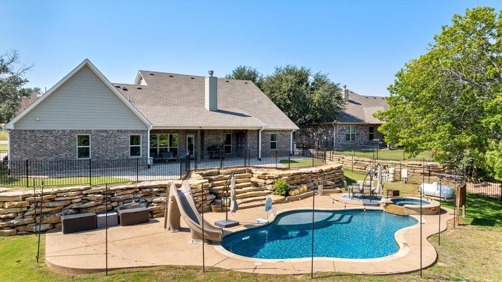 3868 Legend Trail Granbury, TX 76049 - Photo 31 of 39