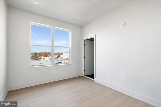 $2,100 | 5521 Wayne Avenue, Unit 601, Philadelphia, PA 19144