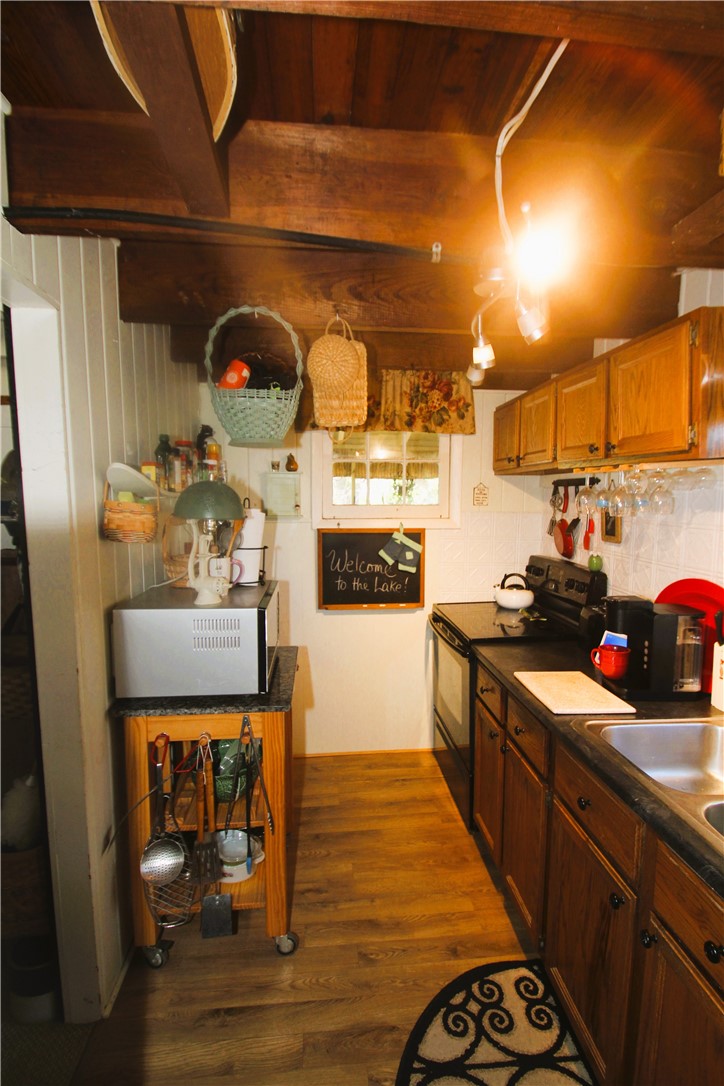 13202 Park Road Carlton, NY 14571 - Photo 21 of 50 Simple & Efficient Galley Kitchen