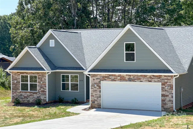 $530,000 | 4049 Fincher Road, Unit 3, Matthews, NC 28104