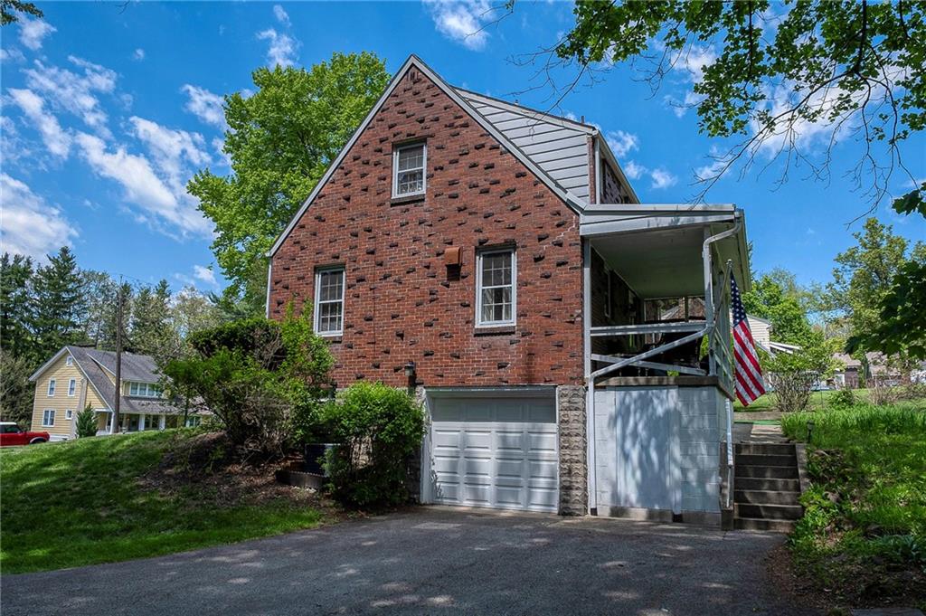 9716 E Road Pittsburgh, PA 15237 - Photo 12 of 31 Gallery Image 12