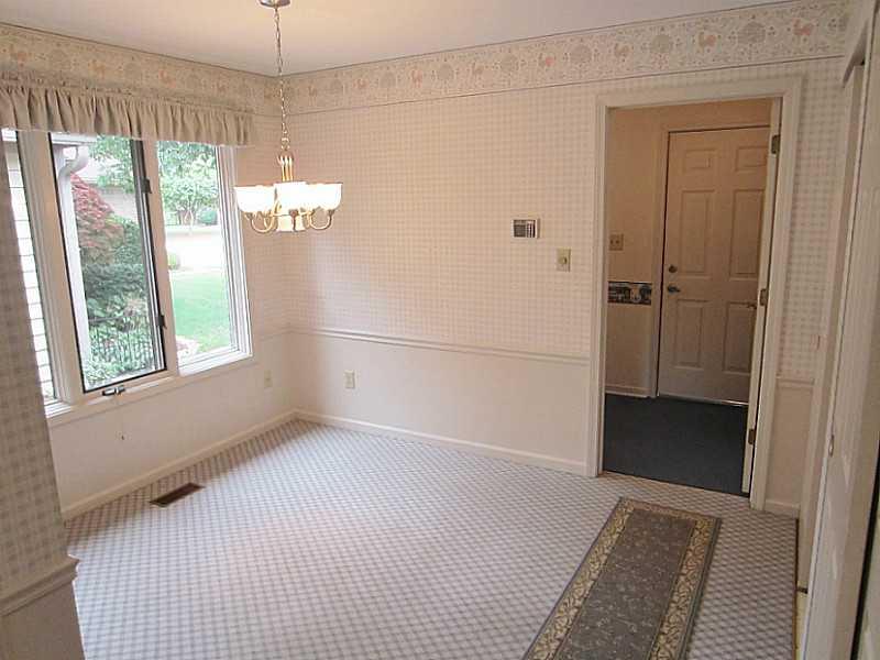 7456 Longleat Road Indianapolis, IN 46240 - Photo 13 of 24 Gallery Image 13