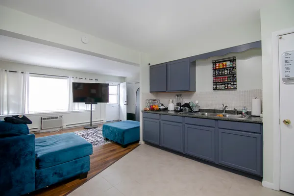 $1,100,000 | 18154 Martin Avenue, Homewood, IL 60430