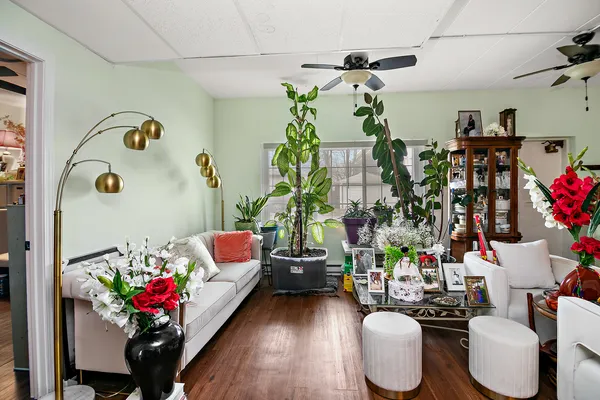 $1,100,000 | 18154 Martin Avenue, Homewood, IL 60430