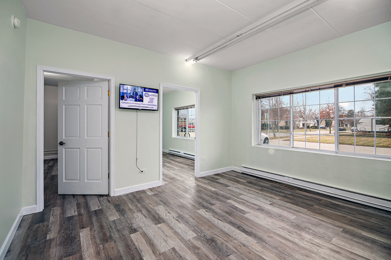 18154 Martin Avenue Homewood, IL 60430 - Photo 8 of 74
