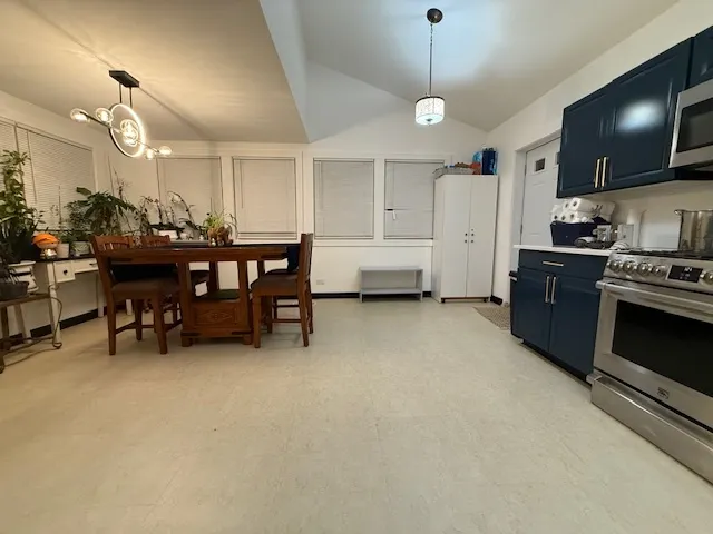 $189,900 | 1449 Greenwood Avenue, Ford Heights, IL 60411