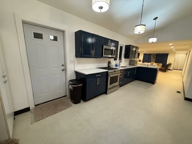 $189,900 | 1449 Greenwood Avenue, Ford Heights, IL 60411