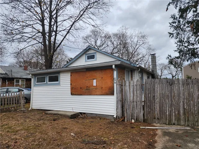 $224,900 | 176 Canfield Avenue, Warwick, RI 02889