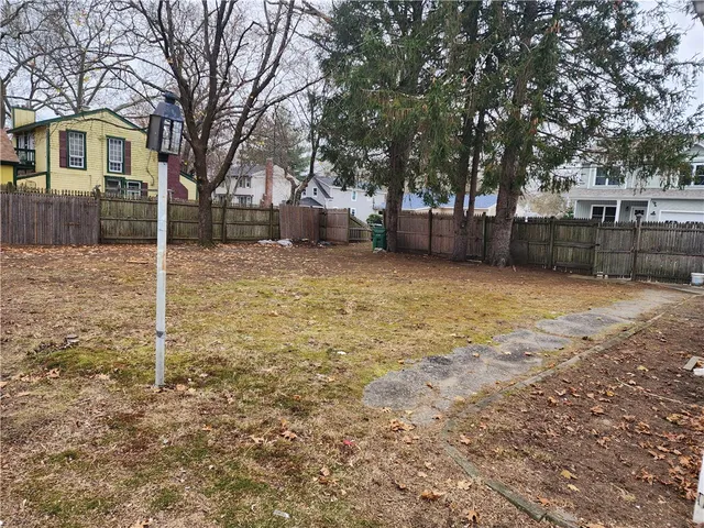 $224,900 | 176 Canfield Avenue, Warwick, RI 02889