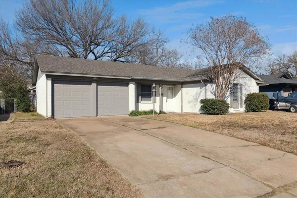 $265,000 | 852 West Redbud Drive, Hurst, TX 76053