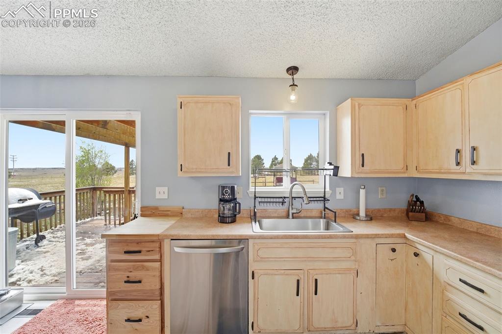 16855 Sage Crest Road Peyton, CO 80831 - Photo 17 of 44