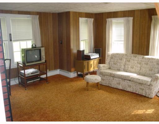 140 Rebel Hill Road Islesboro, ME 04848 - Photo 6 of 8 Living Room.