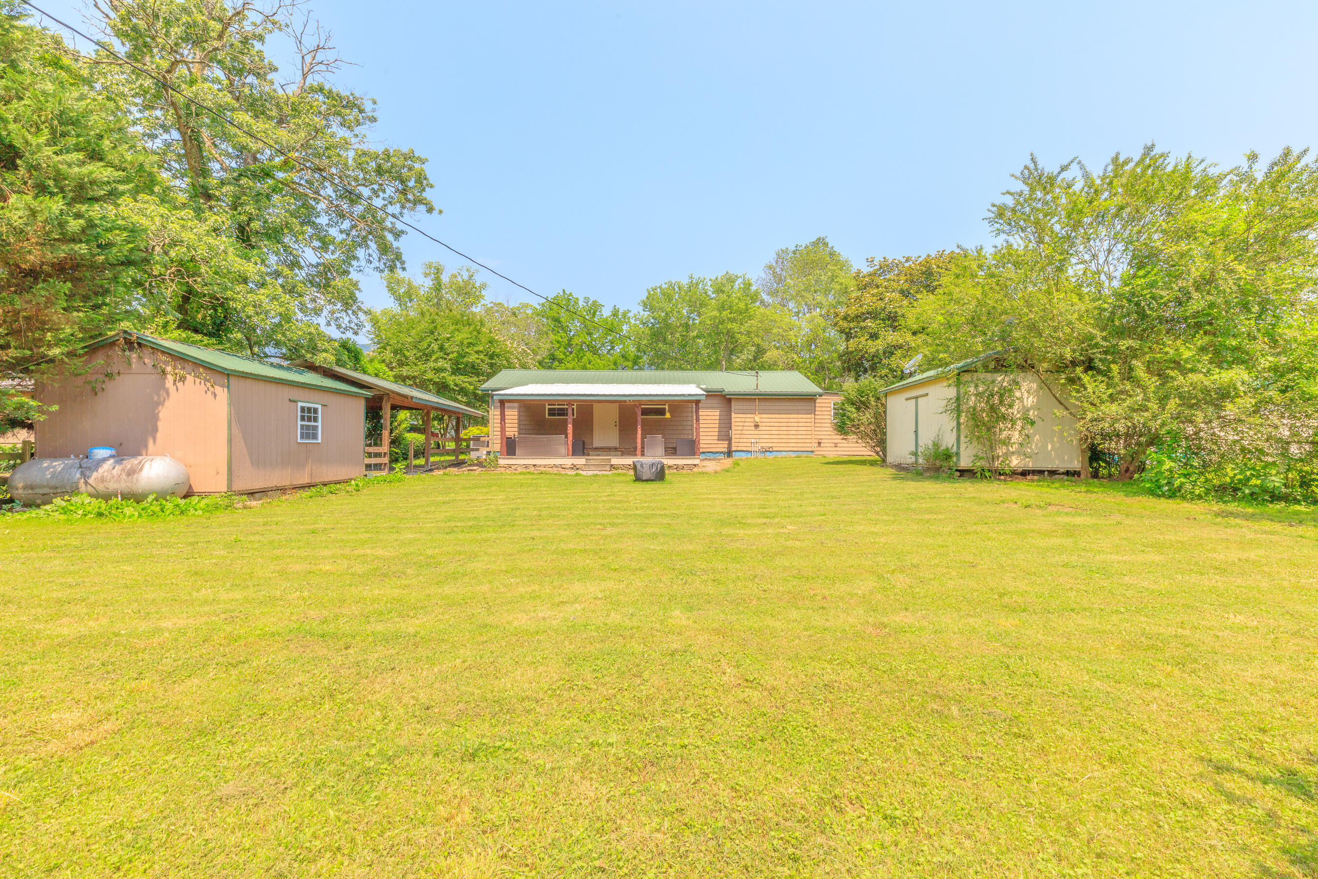 252 Valley View Drive Dunlap, TN 37327 - Photo 14 of 23 252 Valley View HD-9