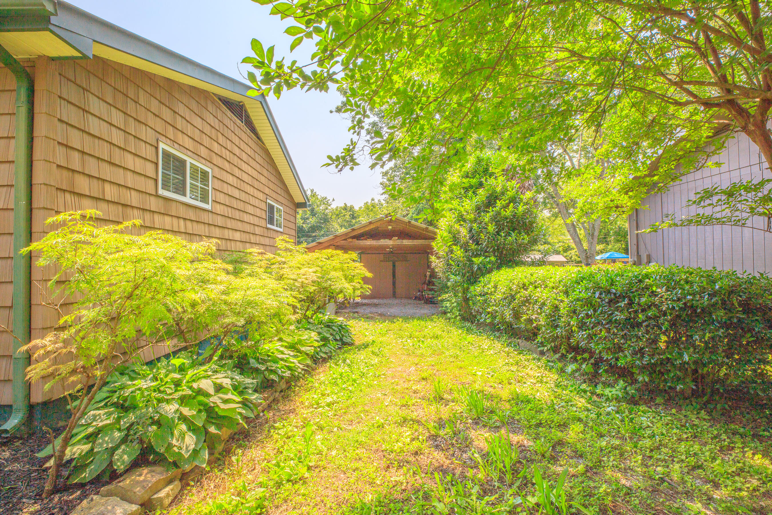 252 Valley View Drive Dunlap, TN 37327 - Photo 6 of 23 252 Valley View HD-2