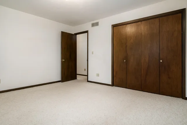 $275,000 | 8169 Clockview Road, Rockford, IL 61108