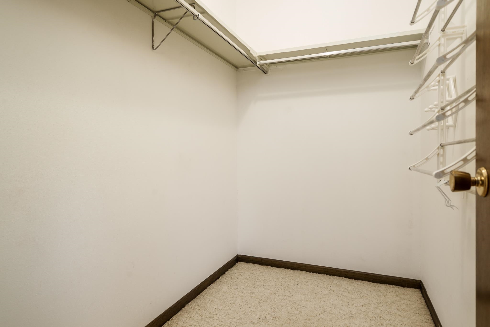 8169 Clockview Road Rockford, IL 61108 - Photo 24 of 34 a view of a small room