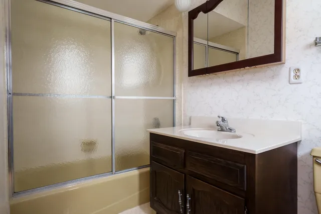 $275,000 | 8169 Clockview Road, Rockford, IL 61108