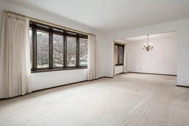 $275,000 | 8169 Clockview Road, Rockford, IL 61108