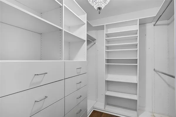 $425,000 | 3641 Glen Eagle Drive, Unit 12D, Sarasota, FL 34238