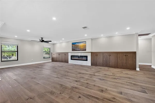 $425,000 | 3641 Glen Eagle Drive, Unit 12D, Sarasota, FL 34238