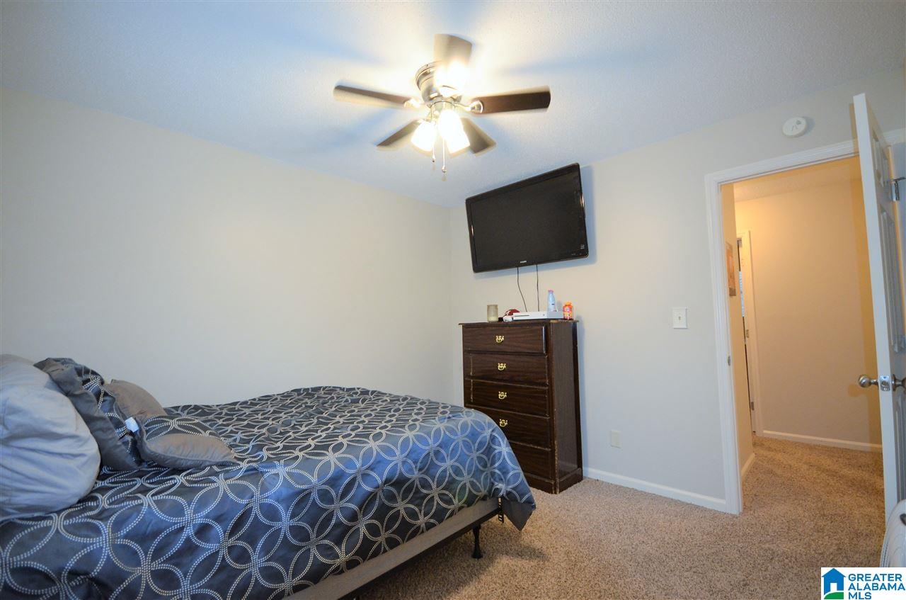 930 Ridge Trail Warrior, AL 35180 - Photo 23 of 34
