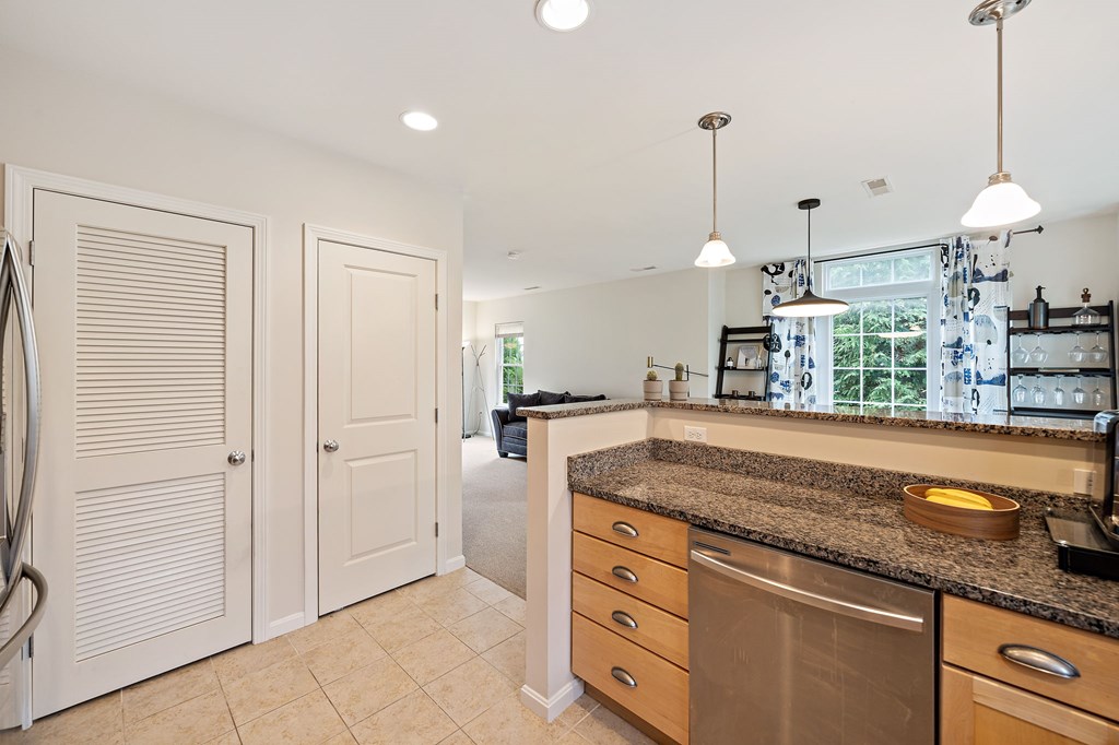 55 Turtle Brook Road, Unit 55 Canton, MA 02021 - Photo 5 of 20 Gallery Image 5