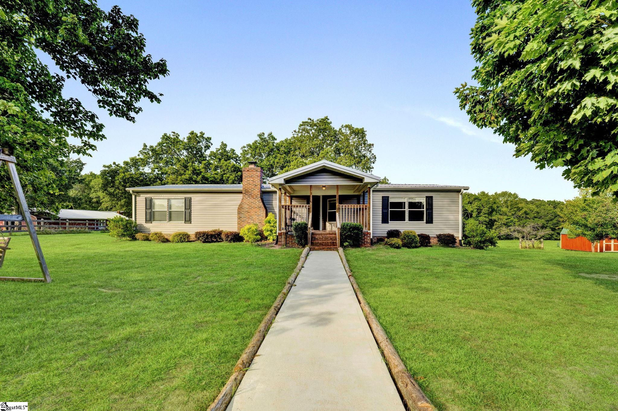 6055 Greenpond Road Gray Court, SC 29645 - Photo 1 of 36