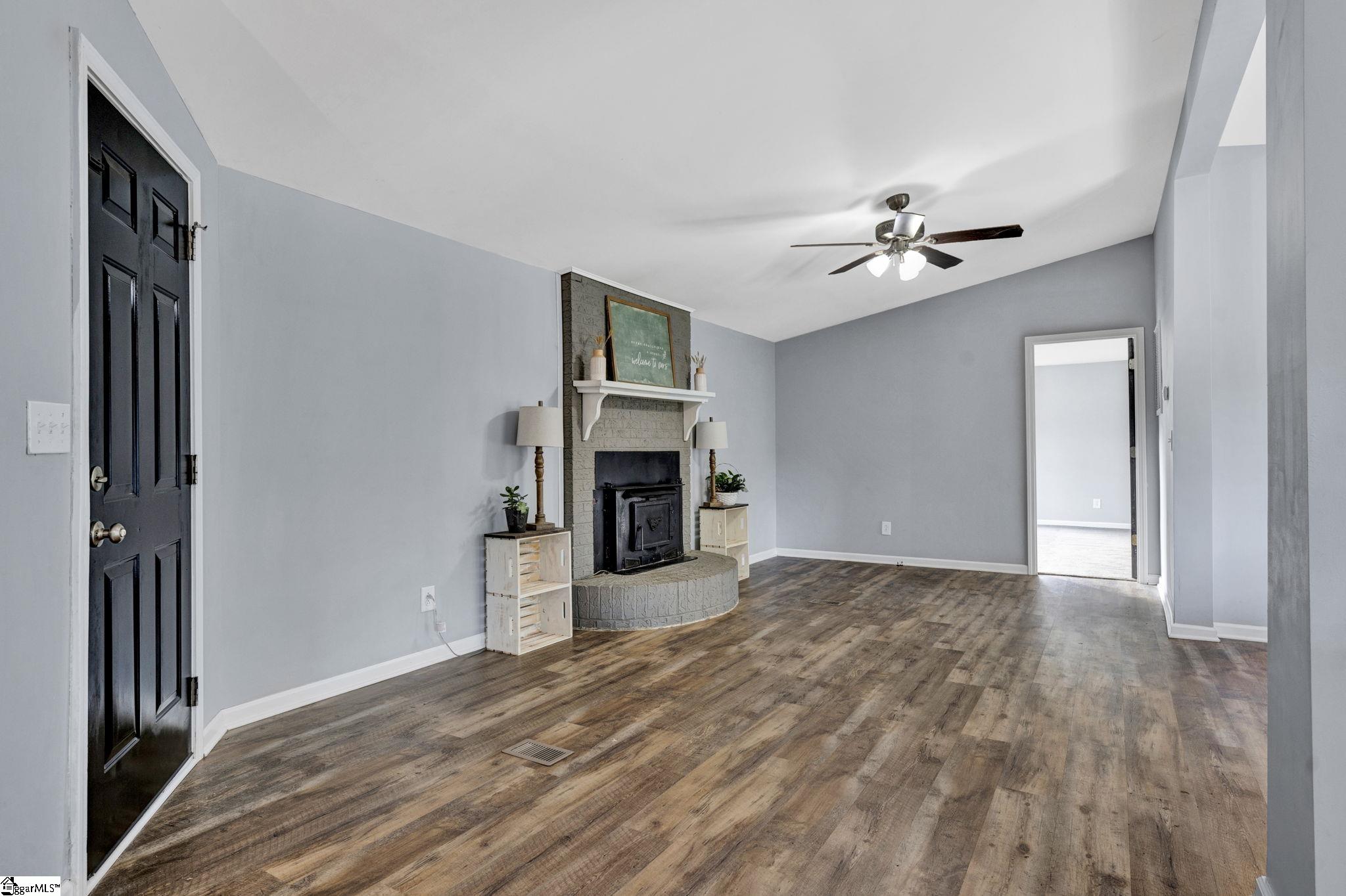 6055 Greenpond Road Gray Court, SC 29645 - Photo 28 of 36