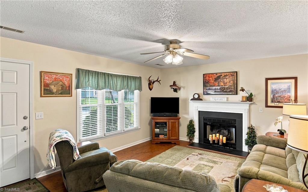6315 Hampton Knoll Road Clemmons, NC 27012 - Photo 5 of 31 Gallery Image 5