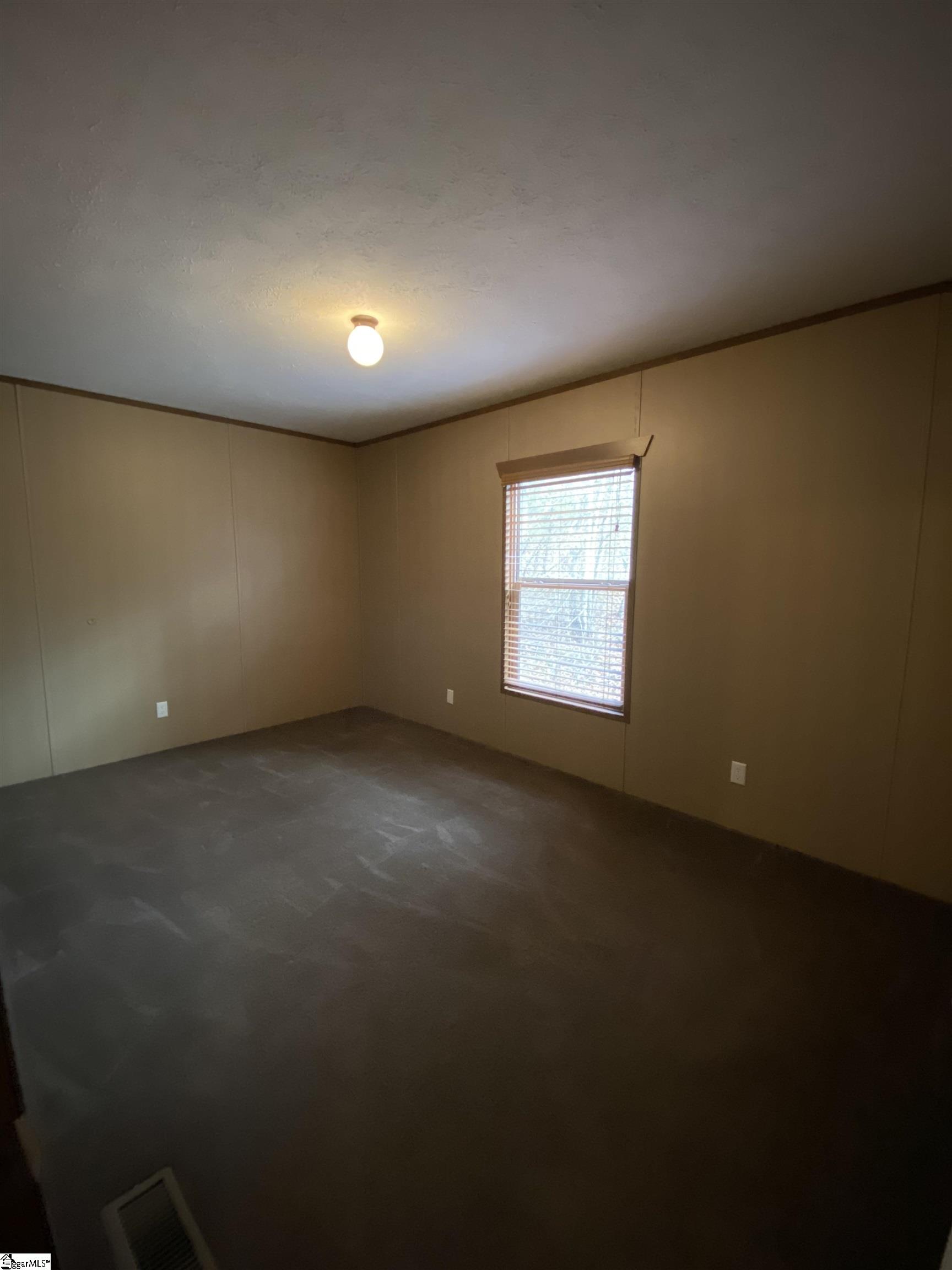 325 McCullough School Road Honea Path, SC 29654 - Photo 12 of 35