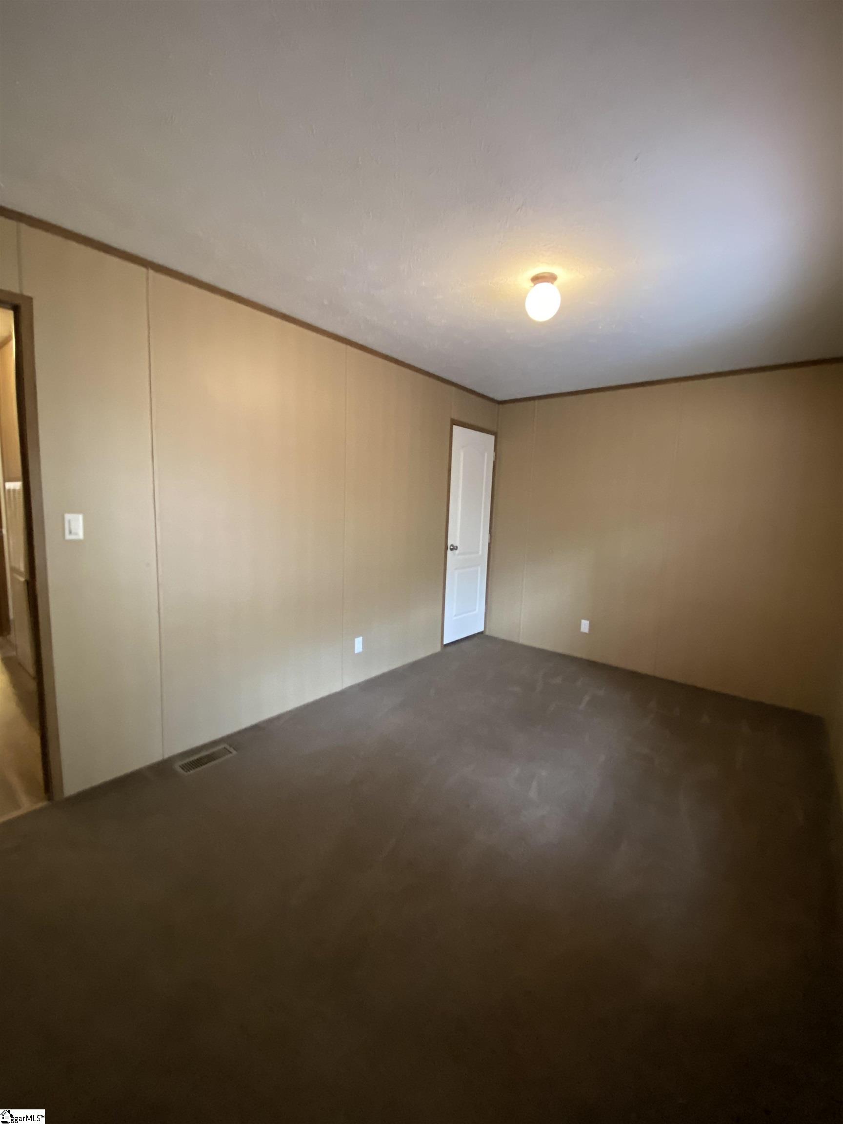 325 McCullough School Road Honea Path, SC 29654 - Photo 13 of 35