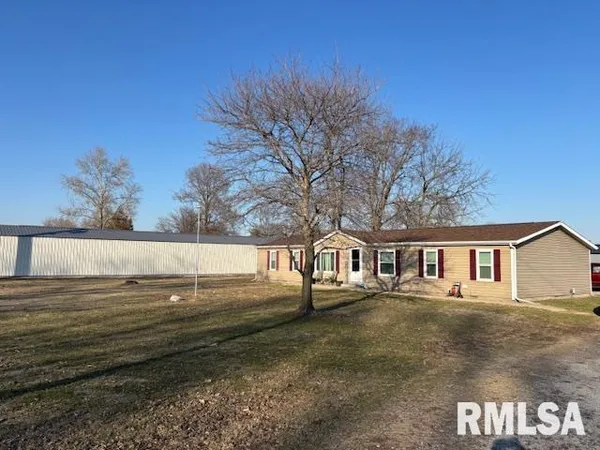 $105,000 | 307 Main Street, Modesto, IL 62667