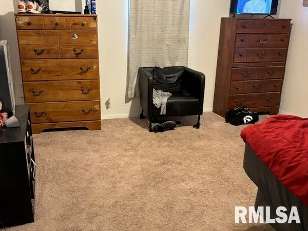 $105,000 | 307 Main Street, Modesto, IL 62667