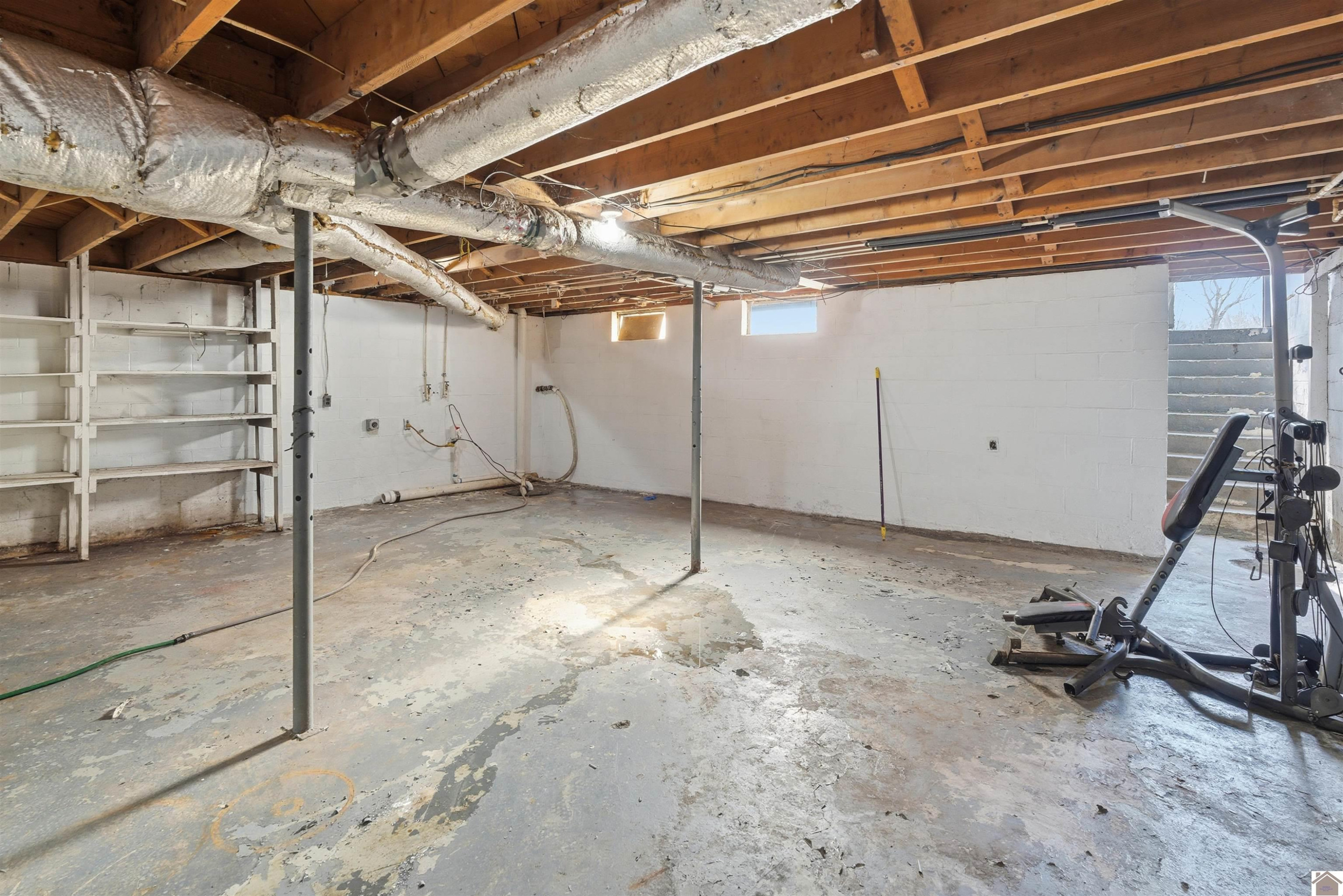 5045 Contest Road Paducah, KY 42001 - Photo 22 of 39 Basement