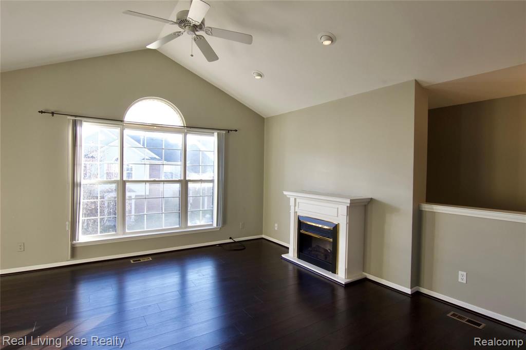 1908 Flagstone Circle, Unit 79 Rochester, MI 48307 - Photo 6 of 22
