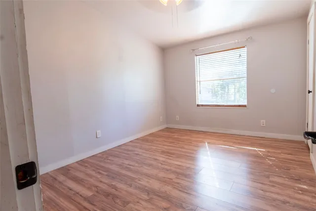 $2,100 | 18 County Road 431, Dayton, TX 77535