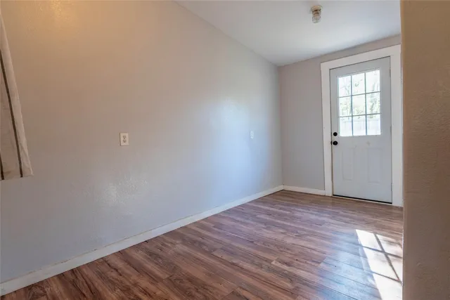 $2,100 | 18 County Road 431, Dayton, TX 77535