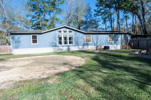 $2,100 | 18 County Road 431, Dayton, TX 77535
