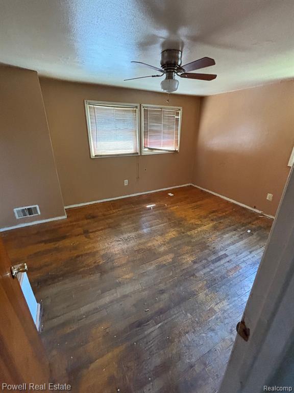 15357 Meyers Road Detroit, MI 48227 - Photo 5 of 5