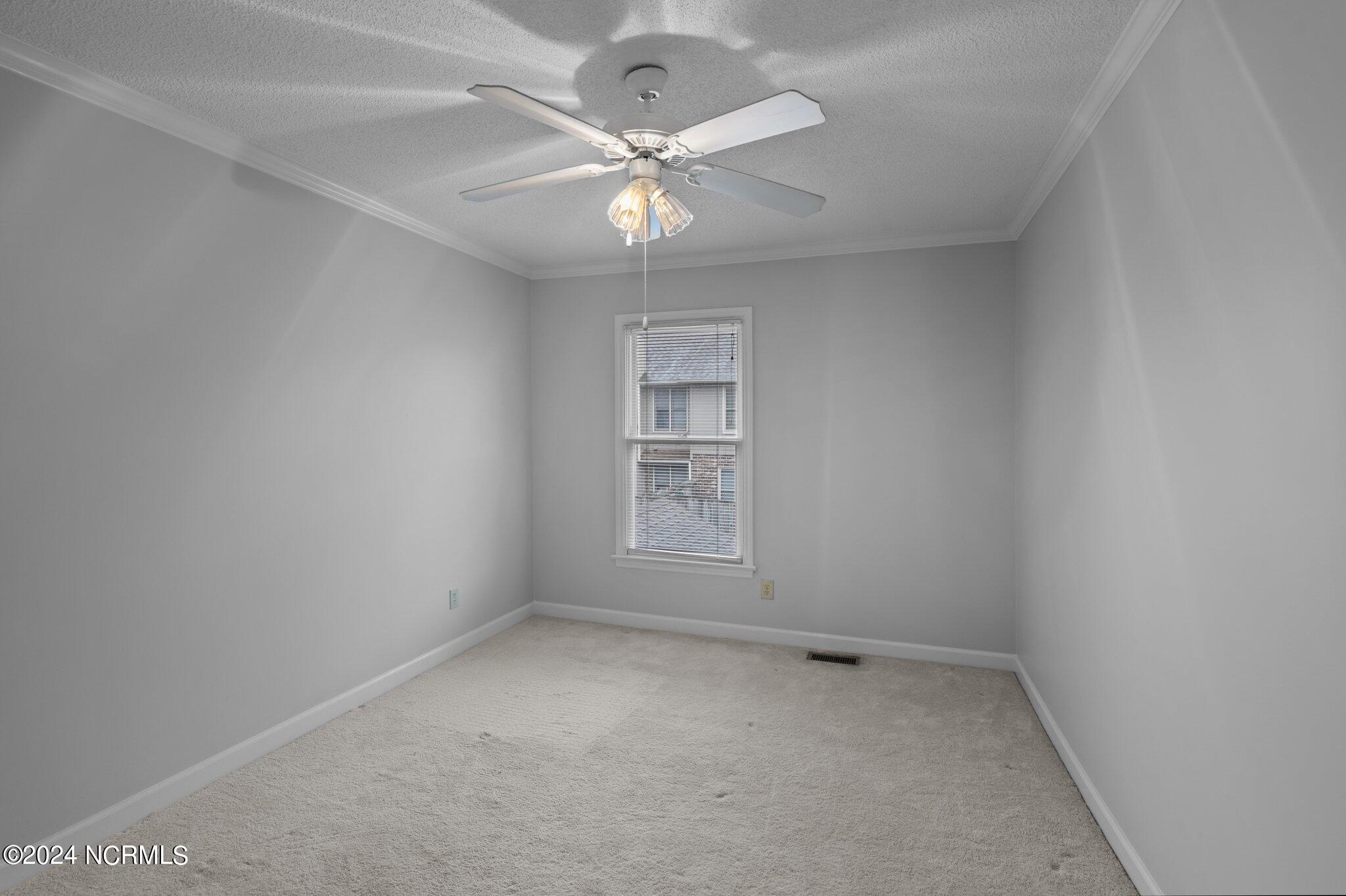 2043 Quail Ridge Road, Unit D Greenville, NC 27858 - Photo 32 of 53 32-web-or-mls-BLS_0078