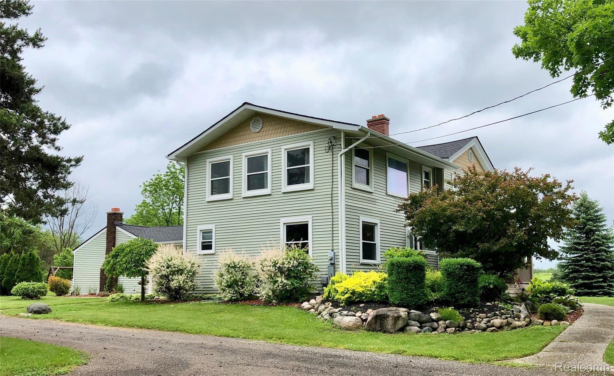 12079 Hill Road Davison, MI 48423 - Photo 4 of 49 12079 2.jpeg