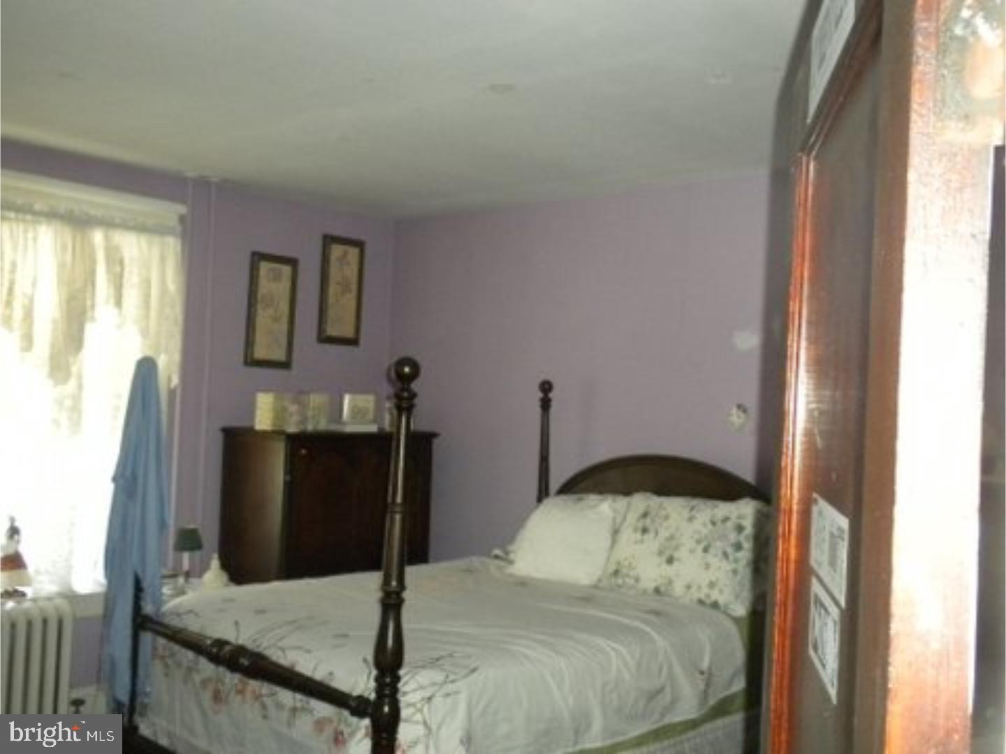 6825 Ridge Avenue Philadelphia, PA 19128 - Photo 17 of 25 Bedroom 2