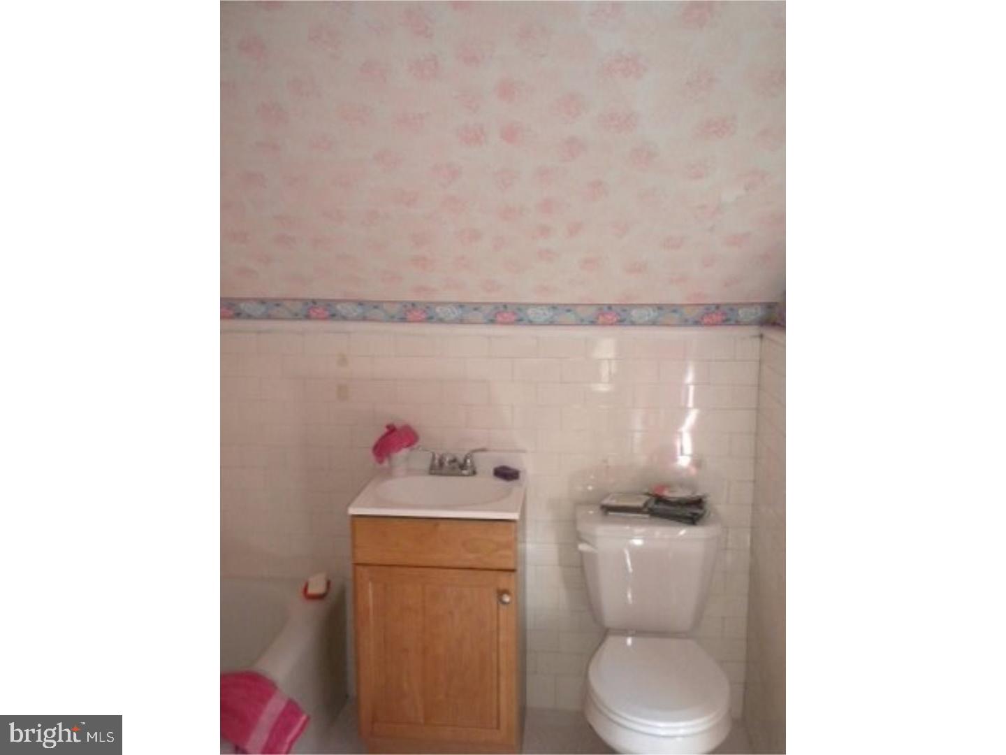 6825 Ridge Avenue Philadelphia, PA 19128 - Photo 25 of 25 Bathroom
