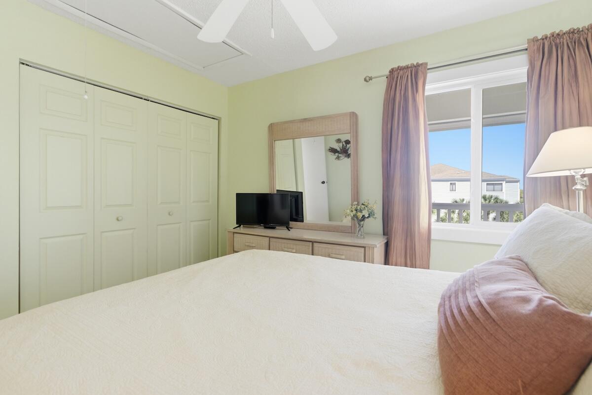 115 Mariners Cay Drive Folly Beach, SC 29412 - Photo 35 of 48 115 Mariners Cay -Tidalcreekphoto- (42)