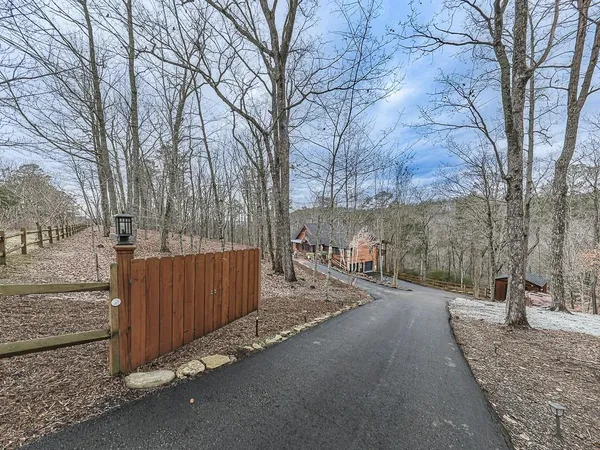 $784,900 | 1670 Outback Road, Jasper, GA 30143